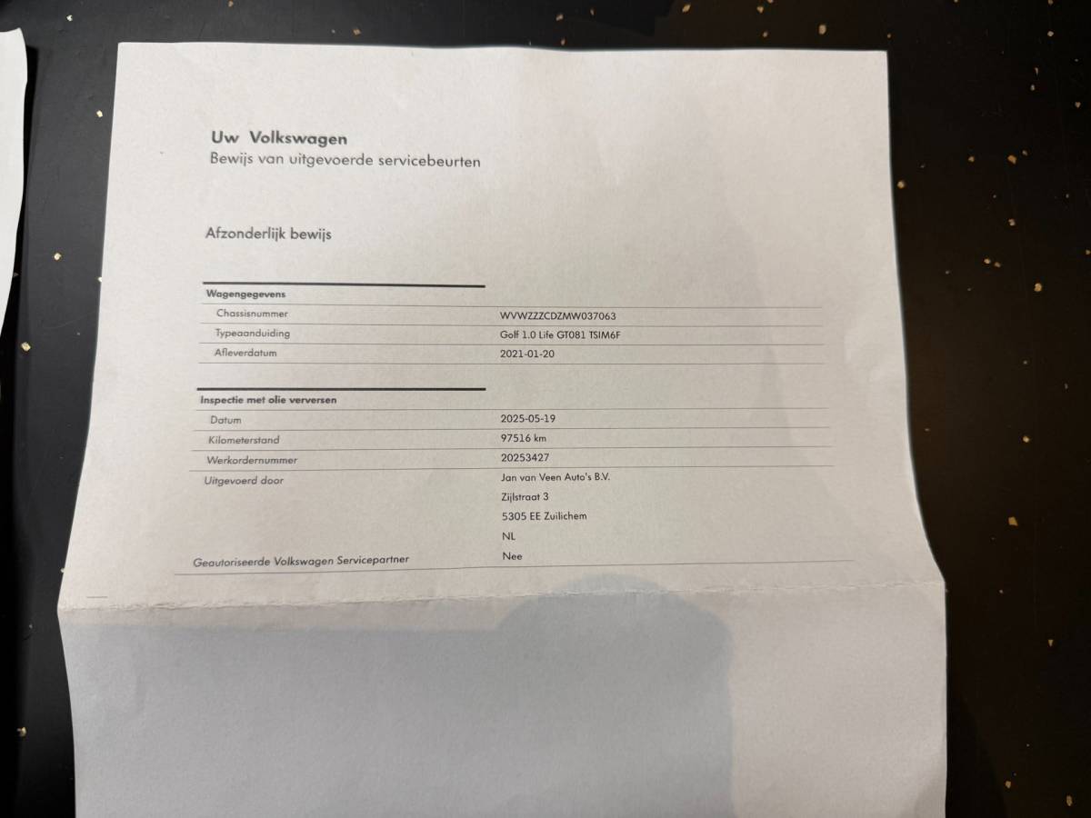 Volkswagen Golf Volkswagen Golf 1.0 TSI Life Business *Alcantara* Massage|Camera|IQ Drive|Sfeerverlichting