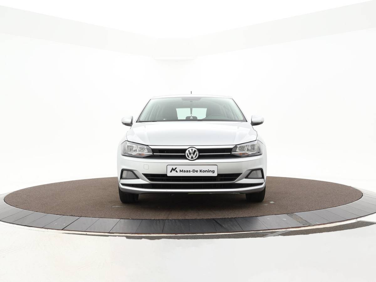 Volkswagen Polo Volkswagen Polo 1.0 TSI 95pk Comfortline Business · Apple/Android Car Play · Limiter · Airco · Trekhaak · 15” Inch ·