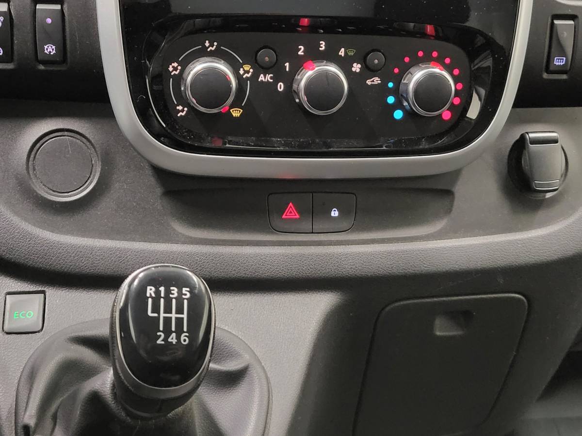 Renault Trafic Renault Trafic 2.0dCi 120pk L2/H1 Euro 6!