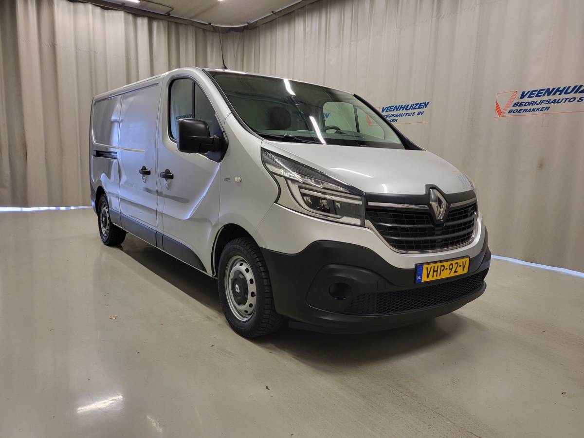 Renault Trafic Renault Trafic 2.0dCi 120pk L2/H1 Euro 6!