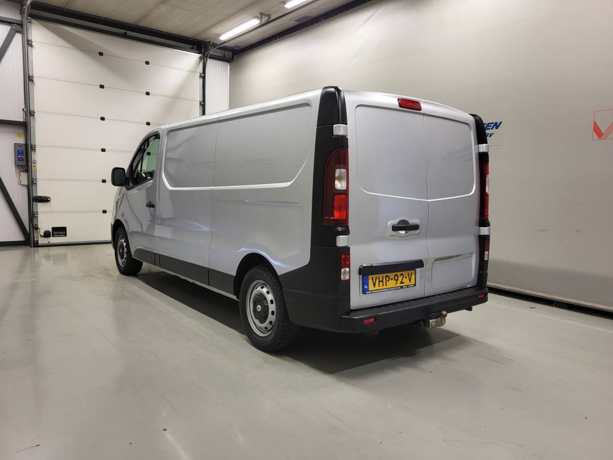 Renault Trafic Renault Trafic 2.0dCi 120pk L2/H1 Euro 6!