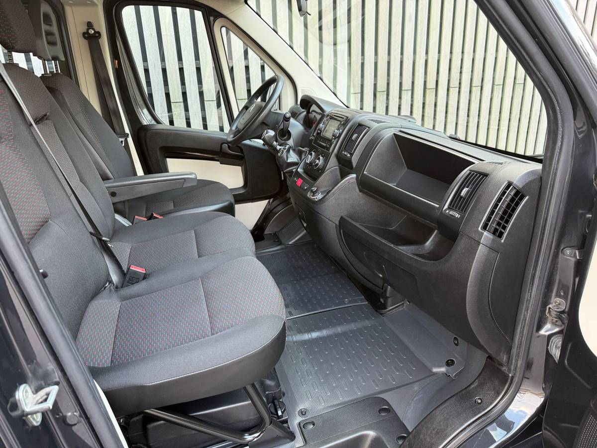 Citroën Jumper Citroen Jumper 2.0 BlueHDi L3H2 Dubbele Cabine /Camera /Cruise /Airco /6 persoons