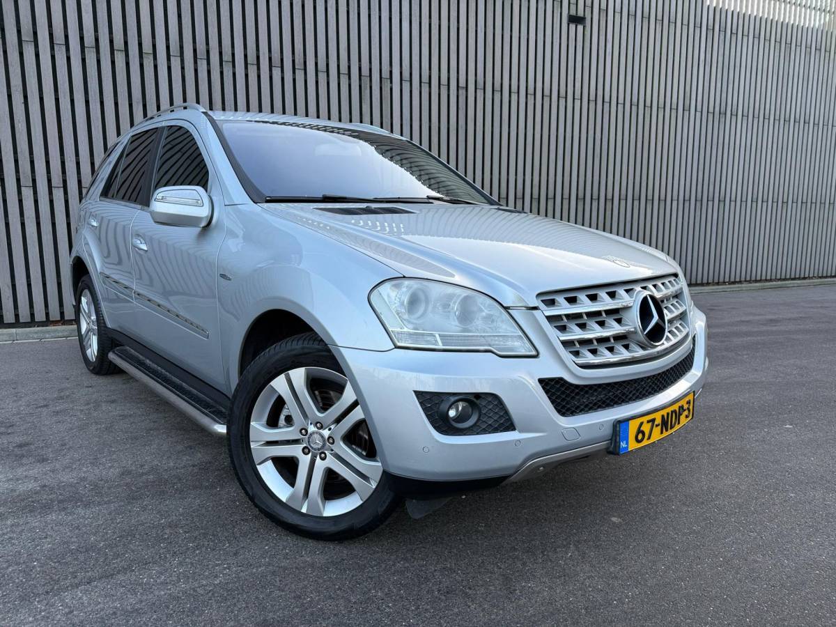 Mercedes-Benz M-Klasse Mercedes-Benz M-klasse 300 CDI BlueEFFICIENCY 4-Matic