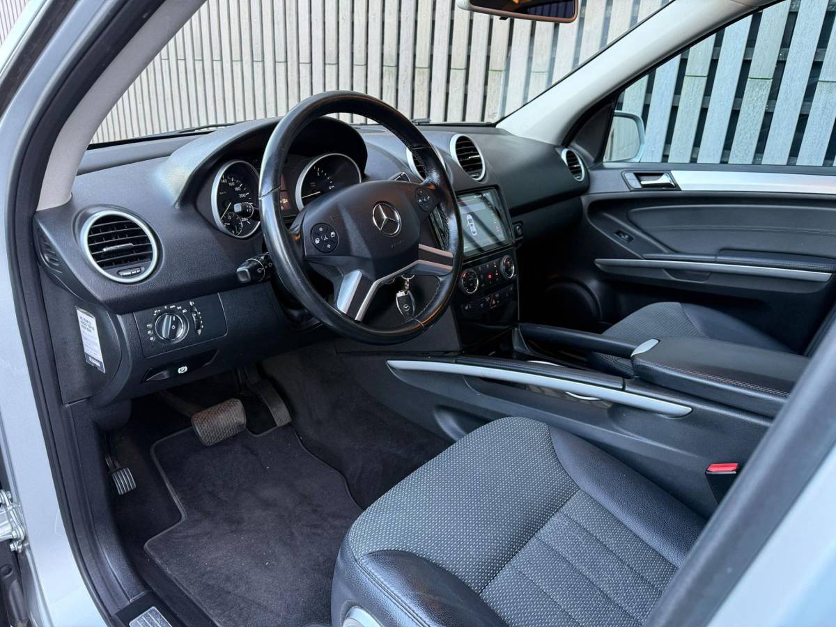 Mercedes-Benz M-Klasse Mercedes-Benz M-klasse 300 CDI BlueEFFICIENCY 4-Matic