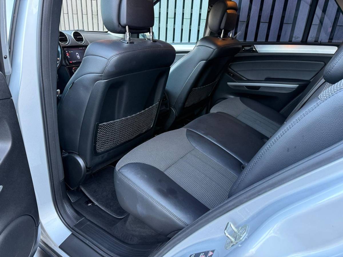 Mercedes-Benz M-Klasse Mercedes-Benz M-klasse 300 CDI BlueEFFICIENCY 4-Matic