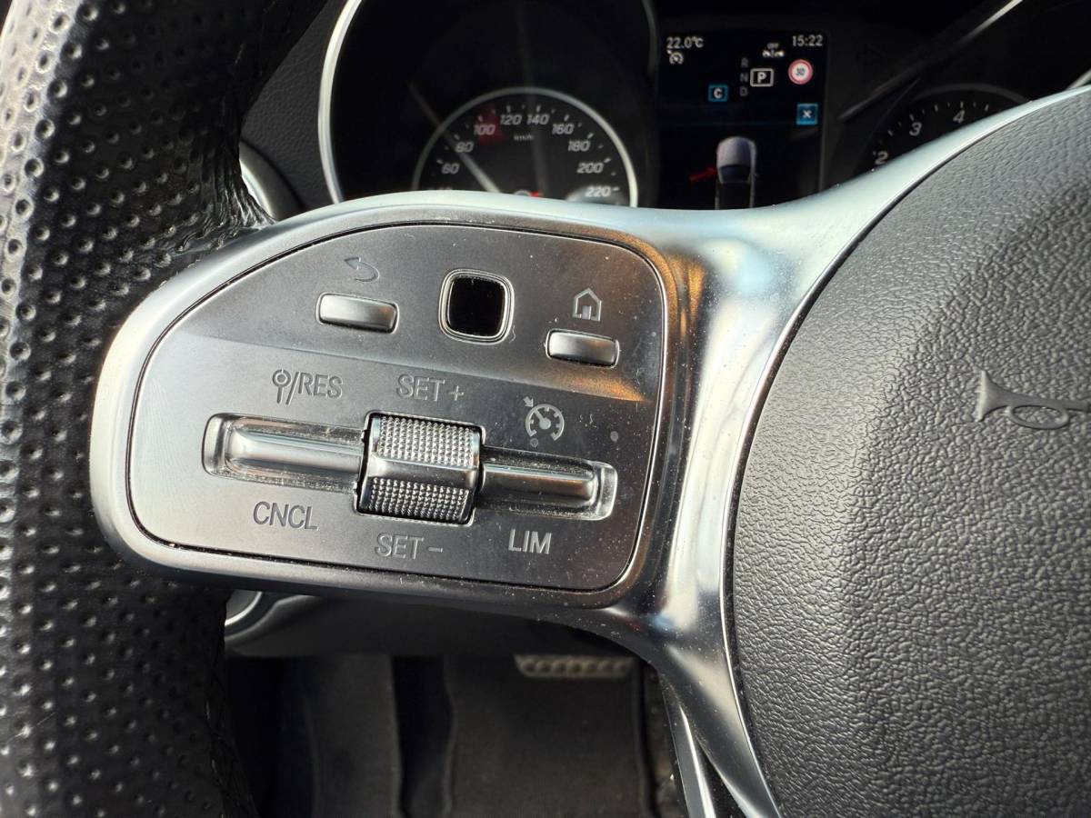 Mercedes-Benz C-Klasse Mercedes-Benz C-klasse Cabrio 200 EQ Premium AMG Line