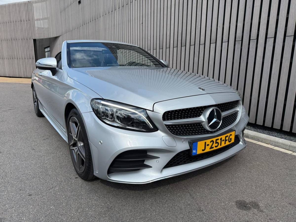 Mercedes-Benz C-Klasse Mercedes-Benz C-klasse Cabrio 200 EQ Premium AMG Line
