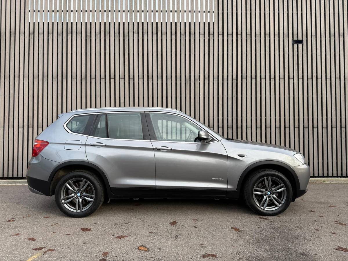 BMW X3 BMW X3 SDrive18d Chrome Line Edition – Leer – Navigatie