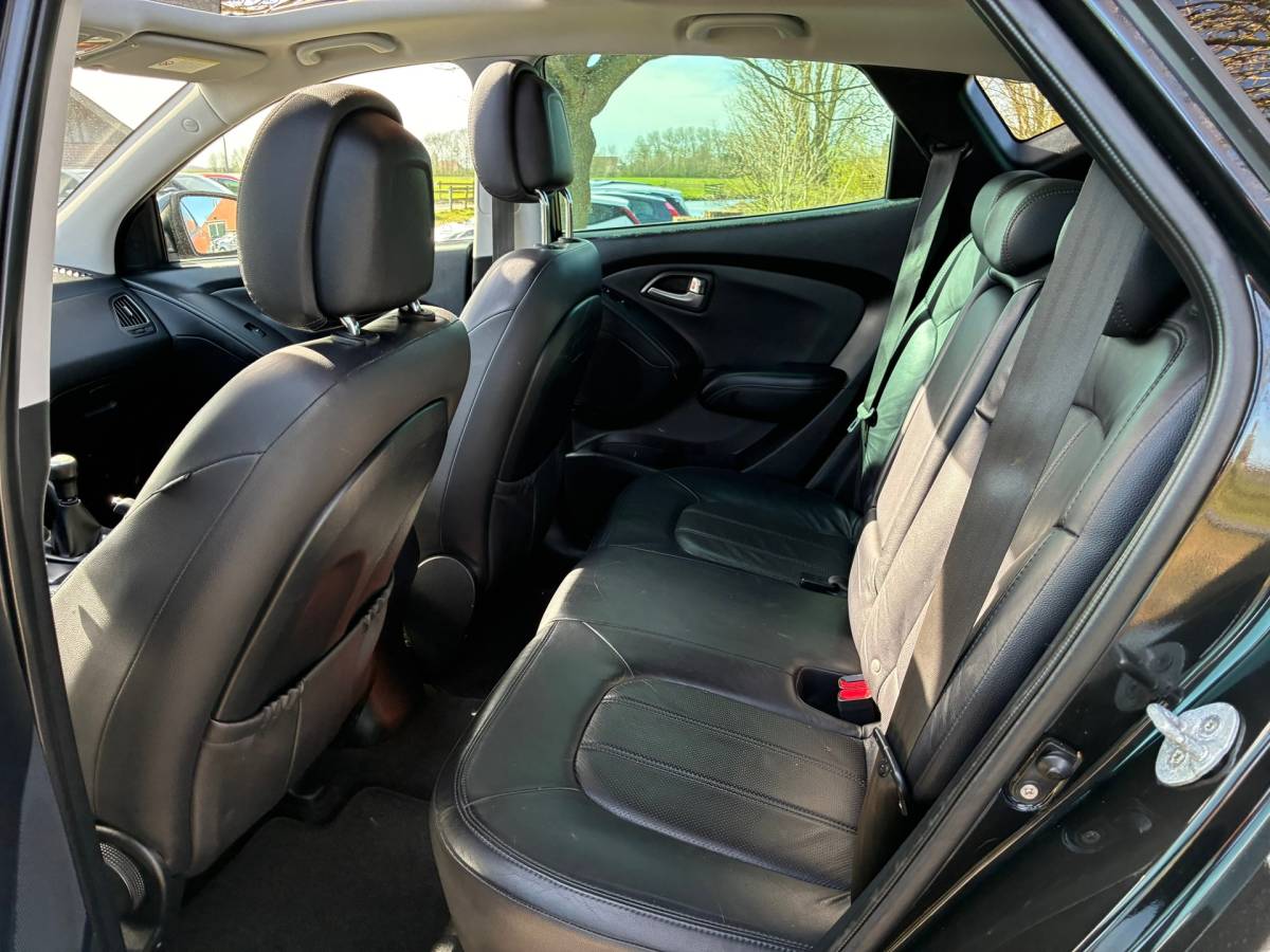 Hyundai ix35 Hyundai Ix35 2.0i i-Catcher | Leder + Schuif/kantel dak + Keyless nu € 7.975,-!!!