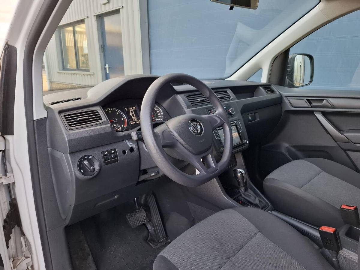 Volkswagen Caddy Volkswagen Caddy 2.0 TDI L2H1 BMT Maxi Trendline AUTOMAAT / NAVI / AIRCO / EURO 6