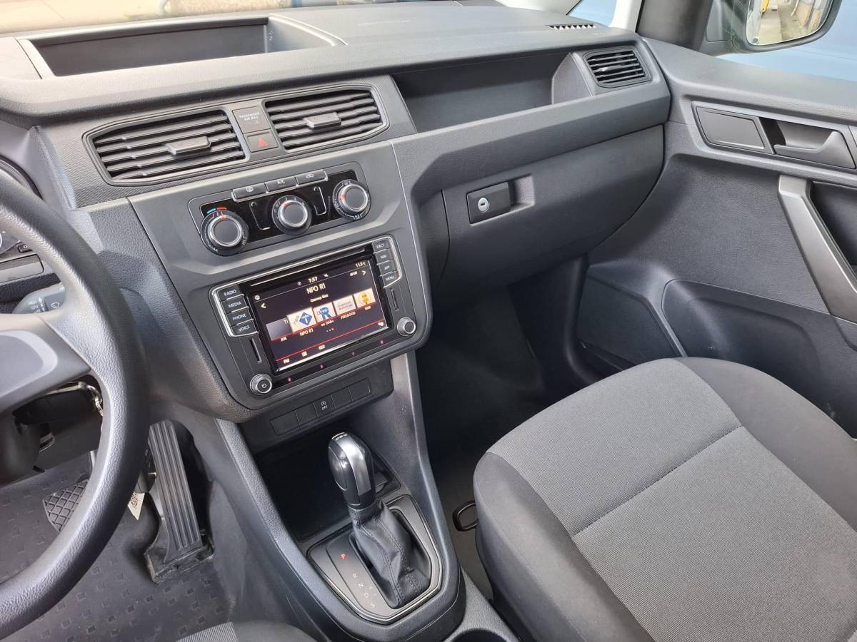 Volkswagen Caddy Volkswagen Caddy 2.0 TDI L2H1 BMT Maxi Trendline AUTOMAAT / NAVI / AIRCO / EURO 6