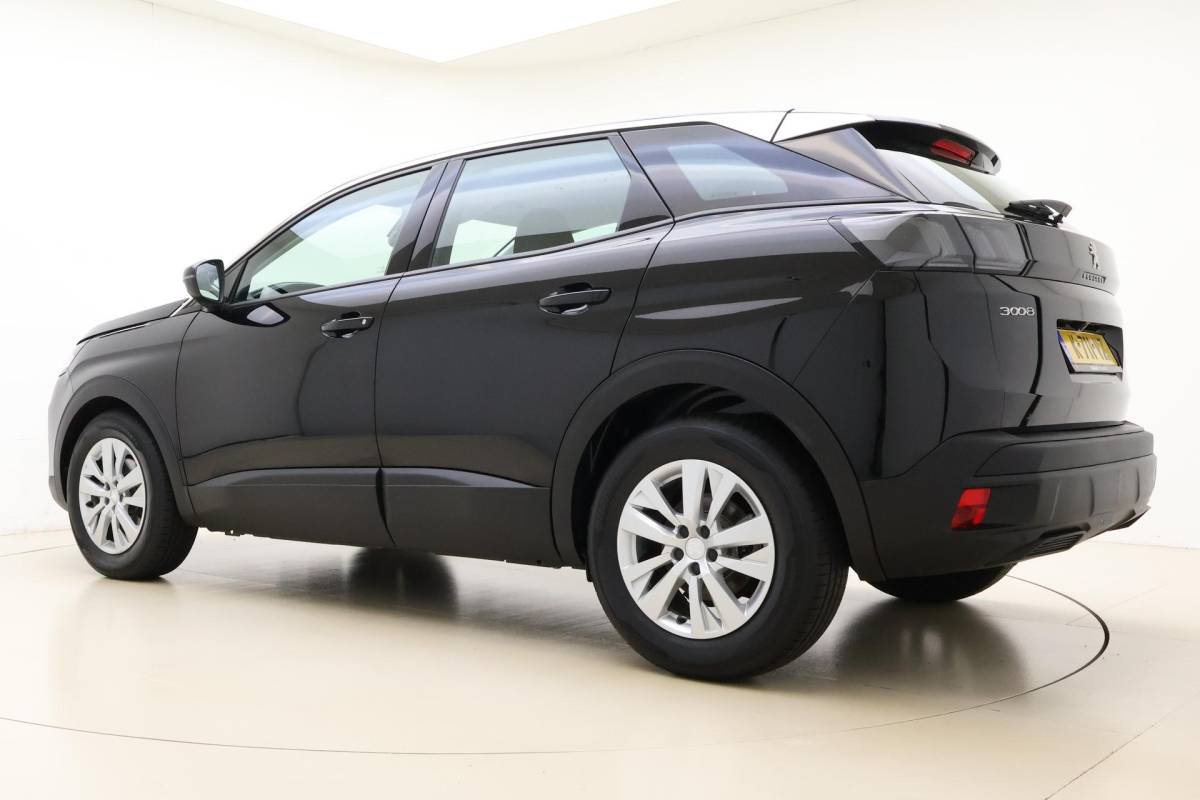Peugeot 3008 Peugeot 3008 1.2 PureTech Blue Lease Active | Navigatie | Cruise Conrol | Parkeer Sensoren | Lichtmetalen Wielen | Camera