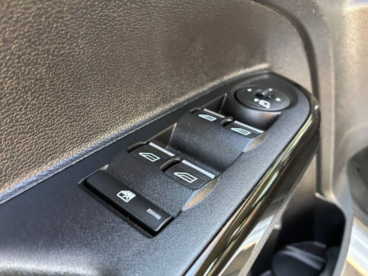 Ford B-MAX Ford B-Max 1.0 EcoBoost Titanium | Navi + Clima + Cruise nu €7.975,-!!