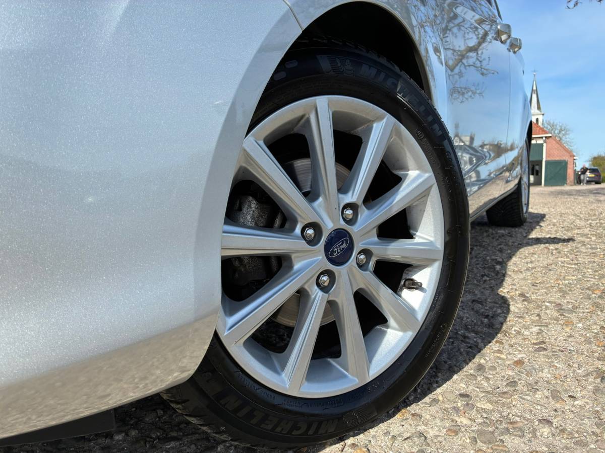 Ford B-MAX Ford B-Max 1.0 EcoBoost Titanium | Navi + Clima + Cruise nu €7.975,-!!