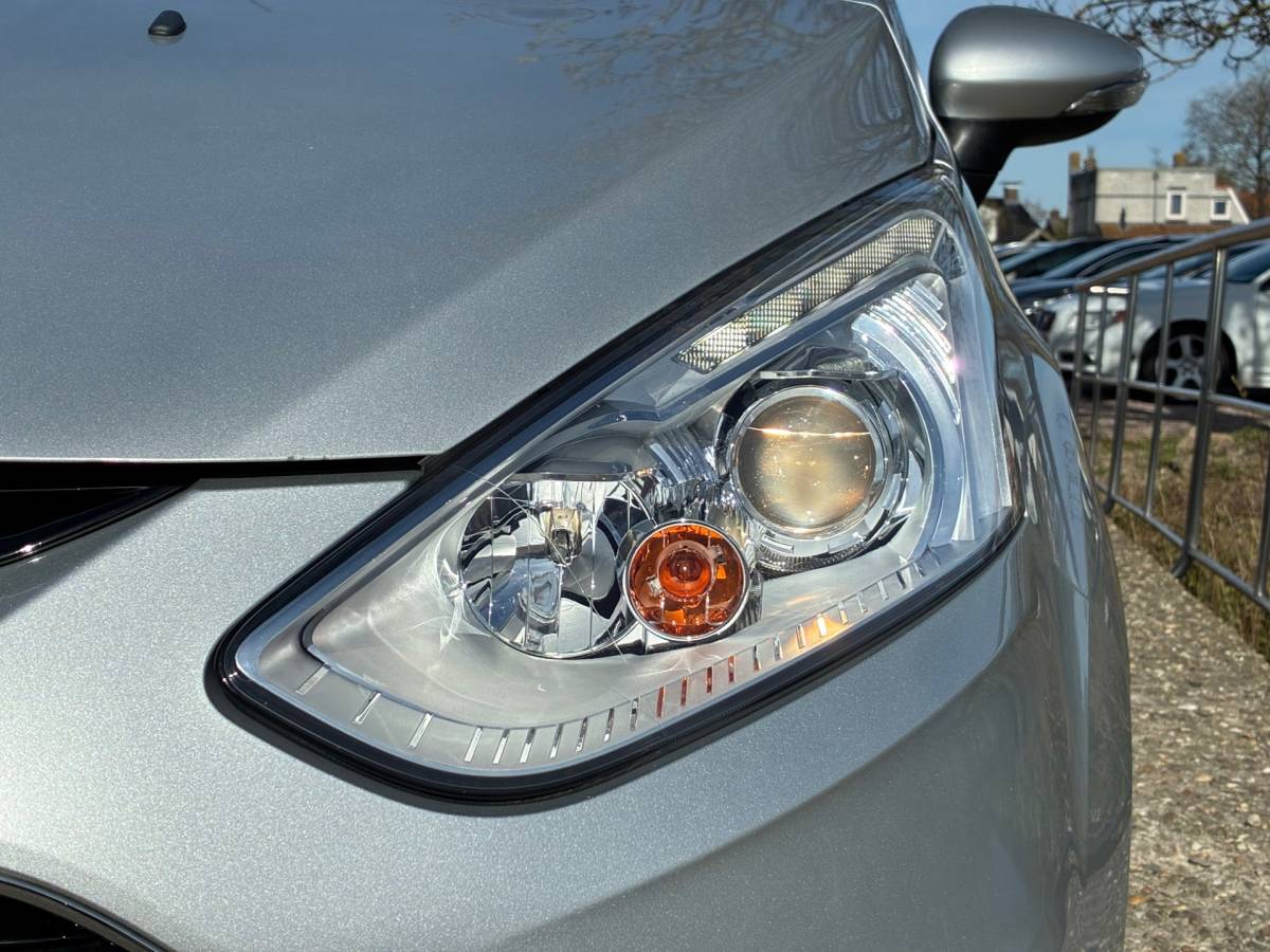 Ford B-MAX Ford B-Max 1.0 EcoBoost Titanium | Navi + Clima + Cruise nu €7.975,-!!