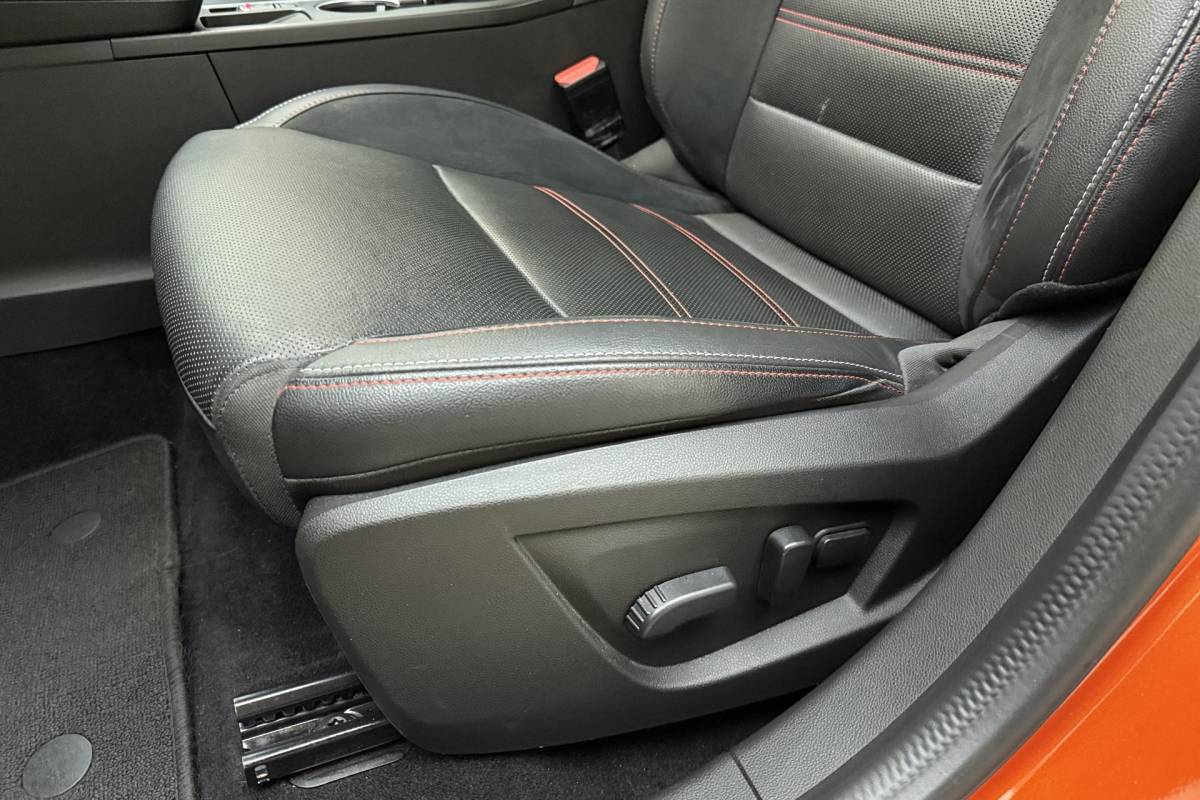 Renault Arkana Renault Arkana 1.6 E-Tech hybrid 145 E-Tech engineered |  Apple carplay/Android auto | Stoel + Stuurverwarming | Climate control | Alcantara |