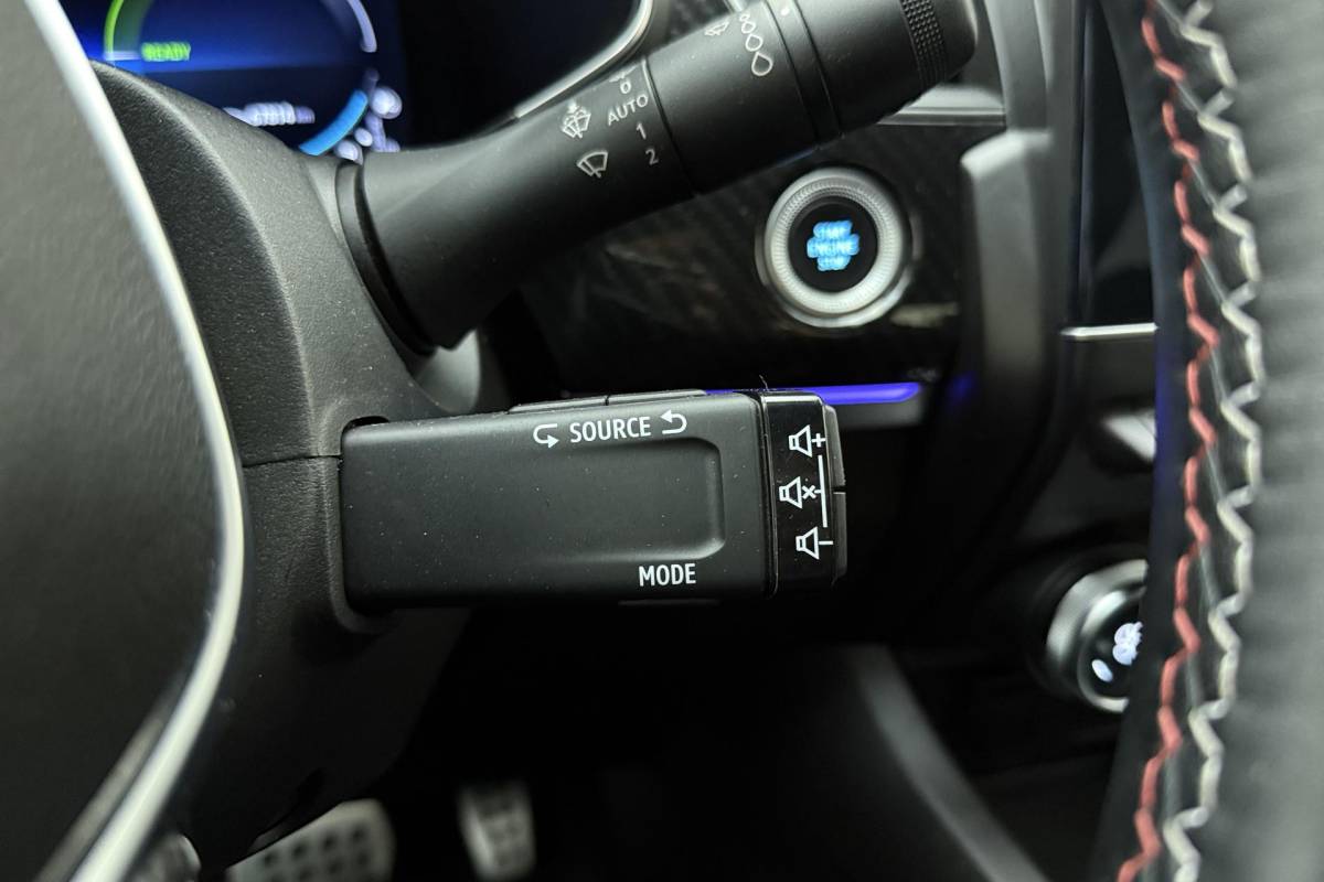 Renault Arkana Renault Arkana 1.6 E-Tech hybrid 145 E-Tech engineered |  Apple carplay/Android auto | Stoel + Stuurverwarming | Climate control | Alcantara |