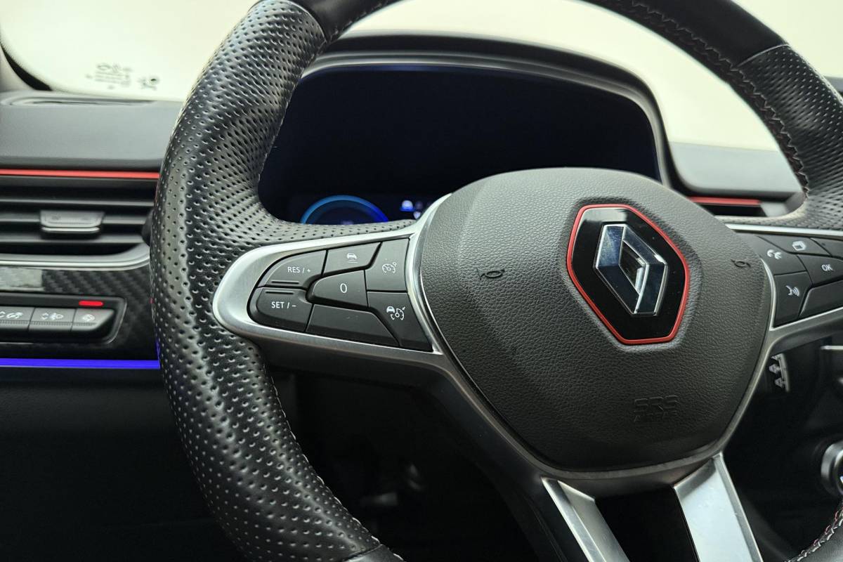 Renault Arkana Renault Arkana 1.6 E-Tech hybrid 145 E-Tech engineered |  Apple carplay/Android auto | Stoel + Stuurverwarming | Climate control | Alcantara |