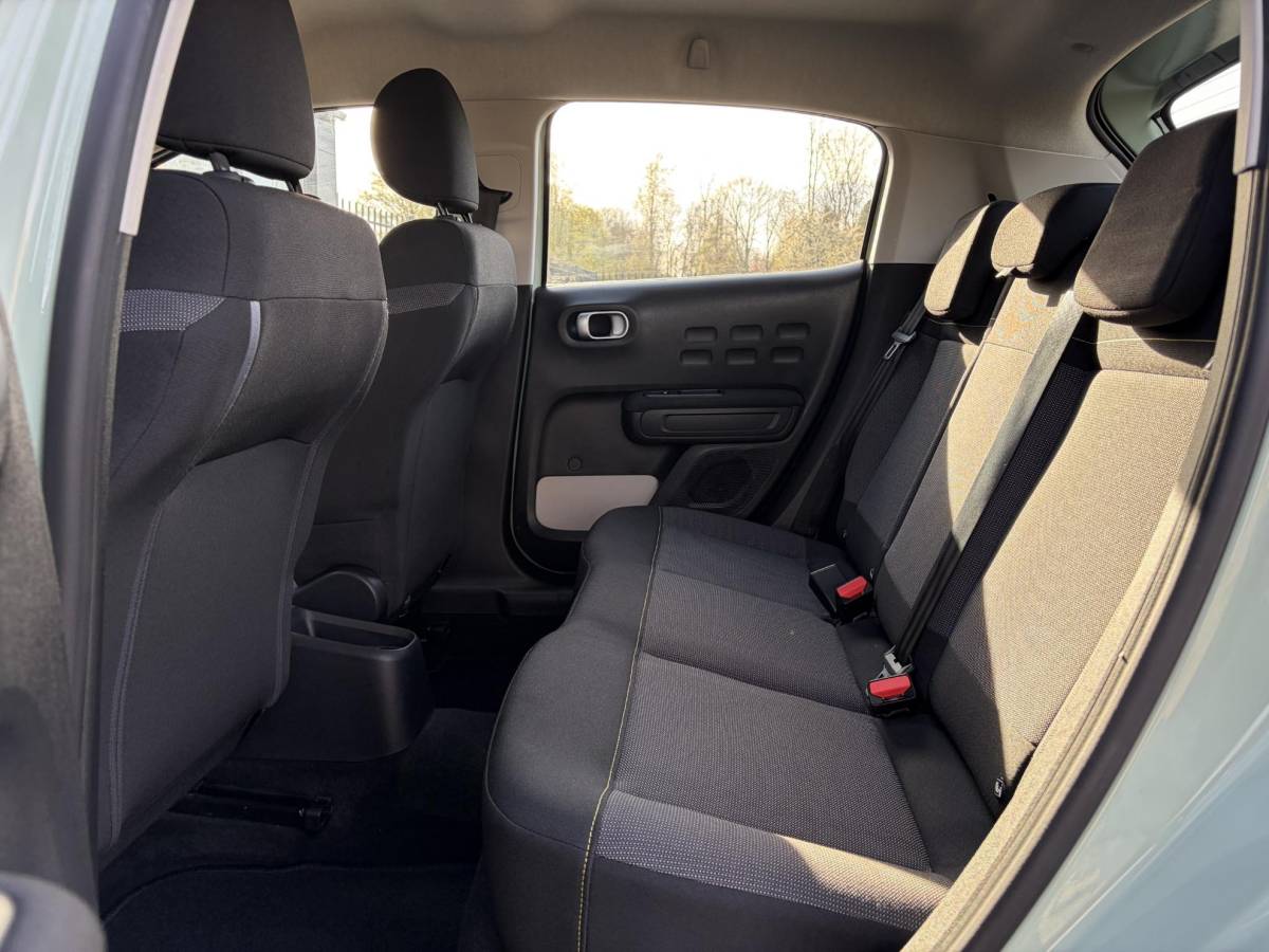 Citroën C3 Citroen C3 1.2 PureTech Feel 2e Eigenaar,Airco,Cruise,Rijstrooksensor,Pdc,Weinig km,N.A.P,Zeer Zuinig,Nieuwe Apk bij Aflevering