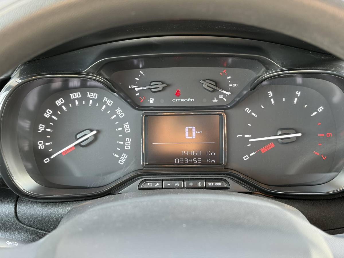 Citroën C3 Citroen C3 1.2 PureTech Feel 2e Eigenaar,Airco,Cruise,Rijstrooksensor,Pdc,Weinig km,N.A.P,Zeer Zuinig,Nieuwe Apk bij Aflevering
