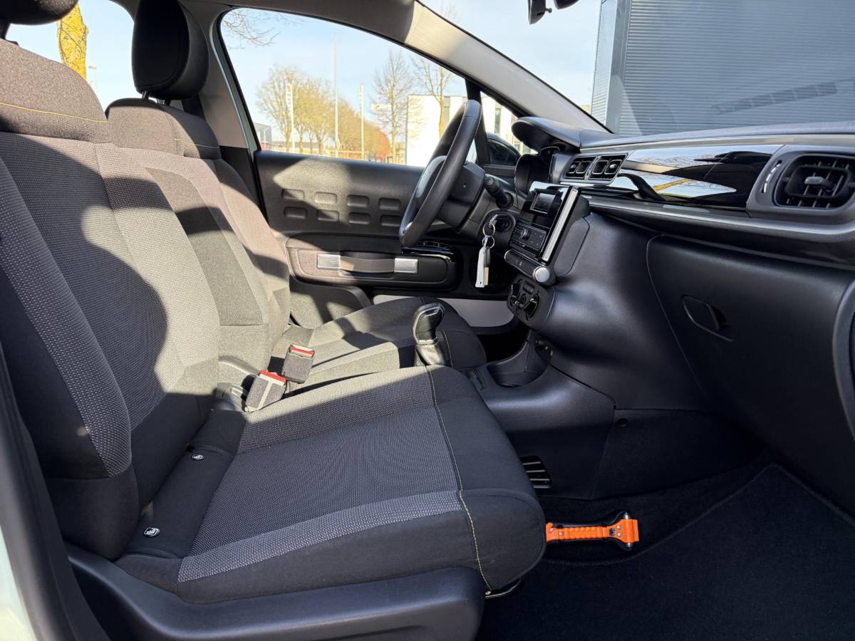 Citroën C3 Citroen C3 1.2 PureTech Feel 2e Eigenaar,Airco,Cruise,Rijstrooksensor,Pdc,Weinig km,N.A.P,Zeer Zuinig,Nieuwe Apk bij Aflevering