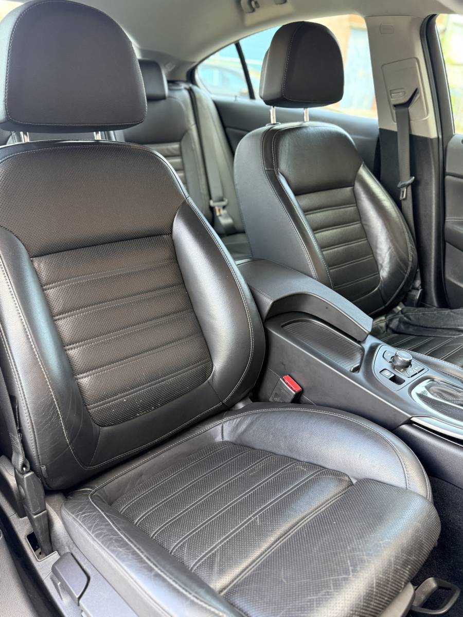 Opel Insignia OPEL INSIGNIA 2.0 T Edition 4×4·AUT·Climate·Stoelverw./koeling·Cruise·Infinity Audio