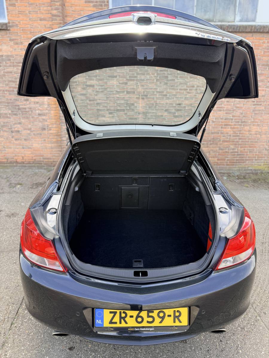 Opel Insignia OPEL INSIGNIA 2.0 T Edition 4×4·AUT·Climate·Stoelverw./koeling·Cruise·Infinity Audio