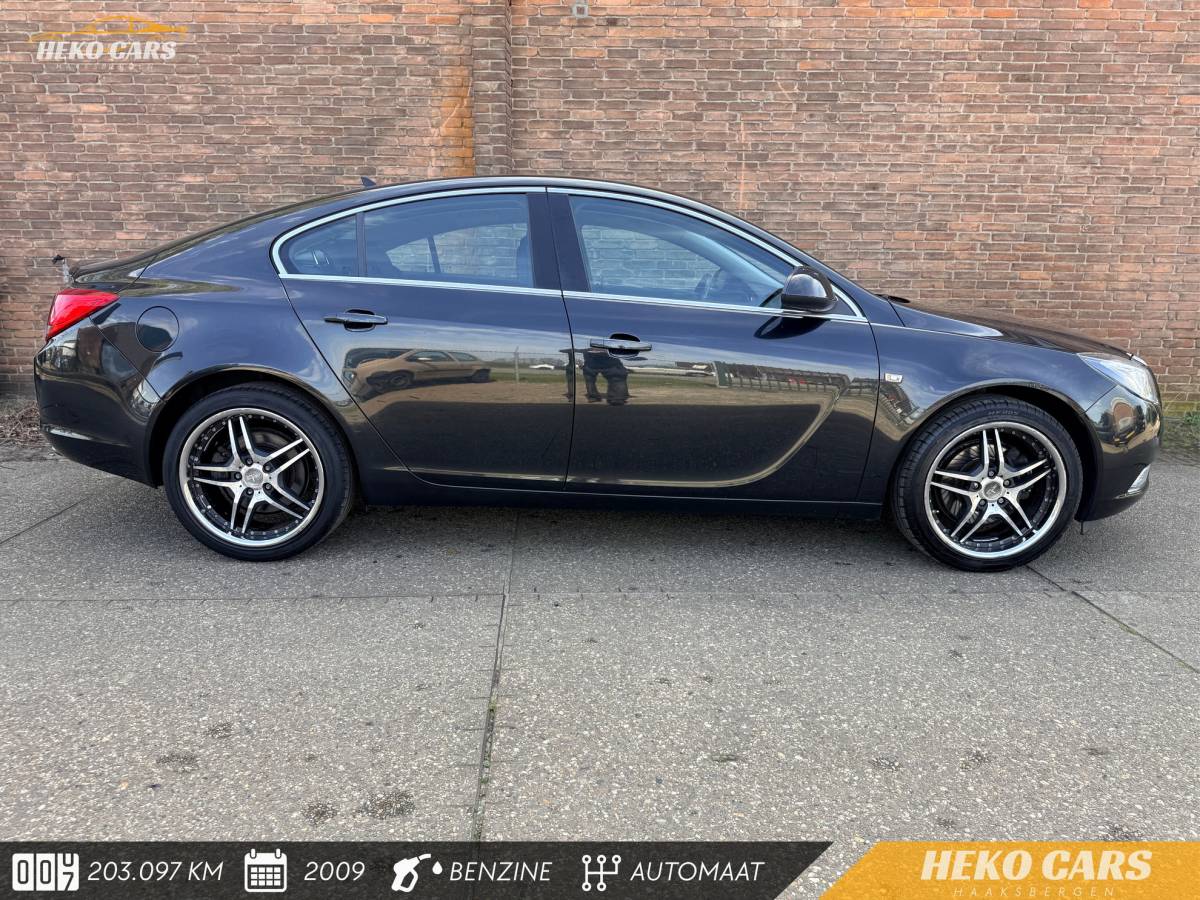Opel Insignia OPEL INSIGNIA 2.0 T Edition 4×4·AUT·Climate·Stoelverw./koeling·Cruise·Infinity Audio