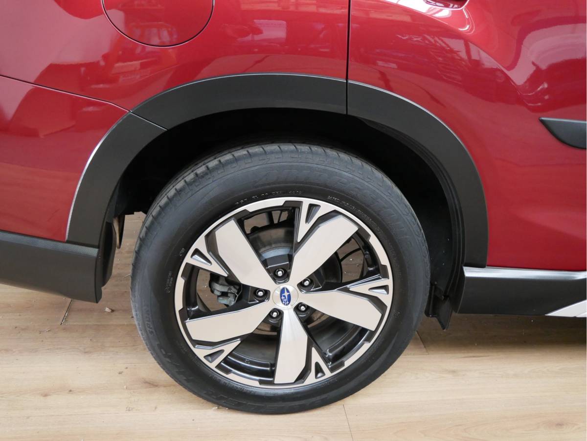 Subaru Forester Subaru Forester 2.0i e-BOXER First Edition