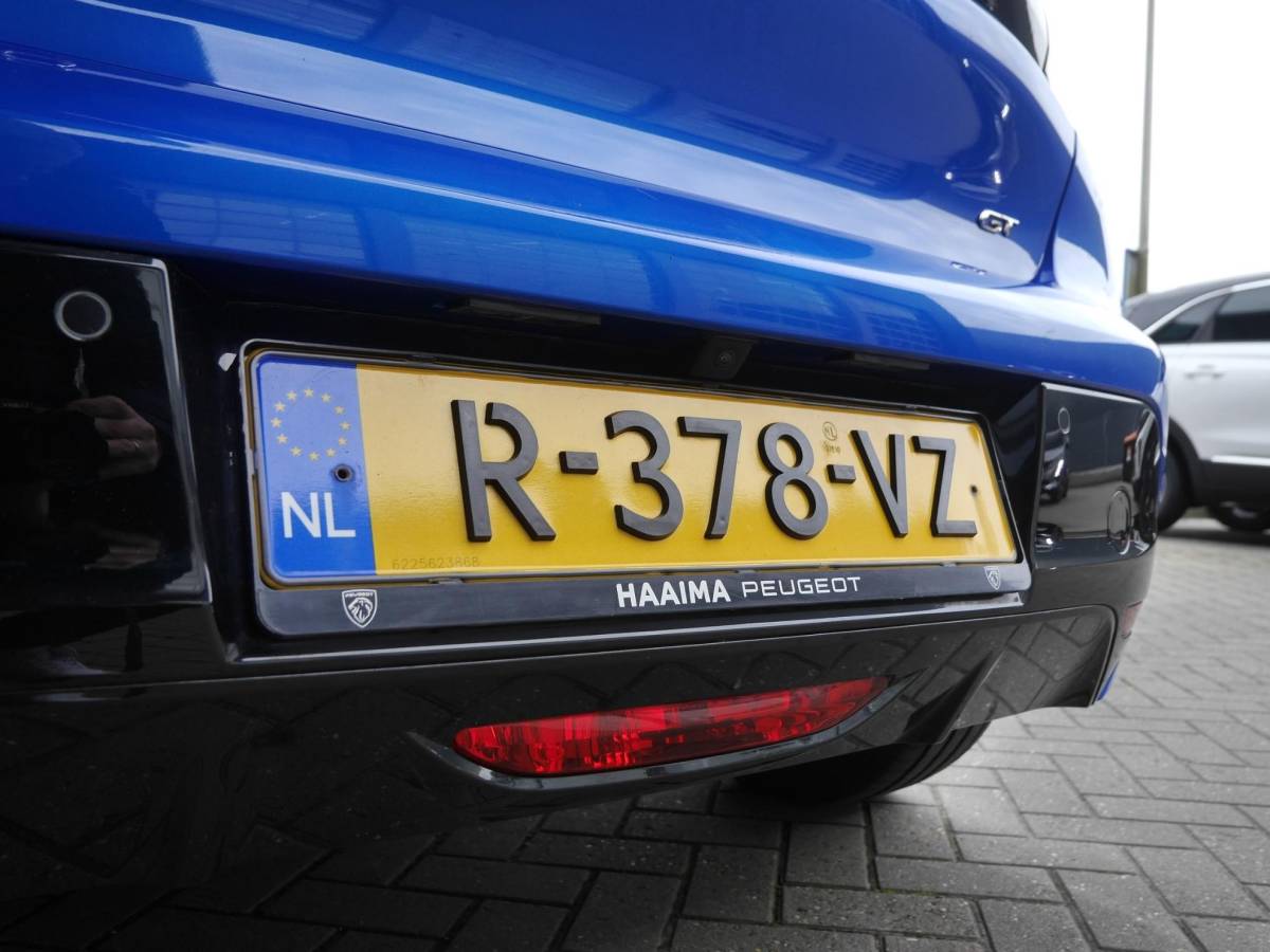 Peugeot e-208 Peugeot e-208 EV GT Pack 50 kWh | Achteruitrijcamera | Dodehoek detectie | Keyless entry en start | Adaptieve cruise control | Parkeersensoren voor en achter | Regensensor