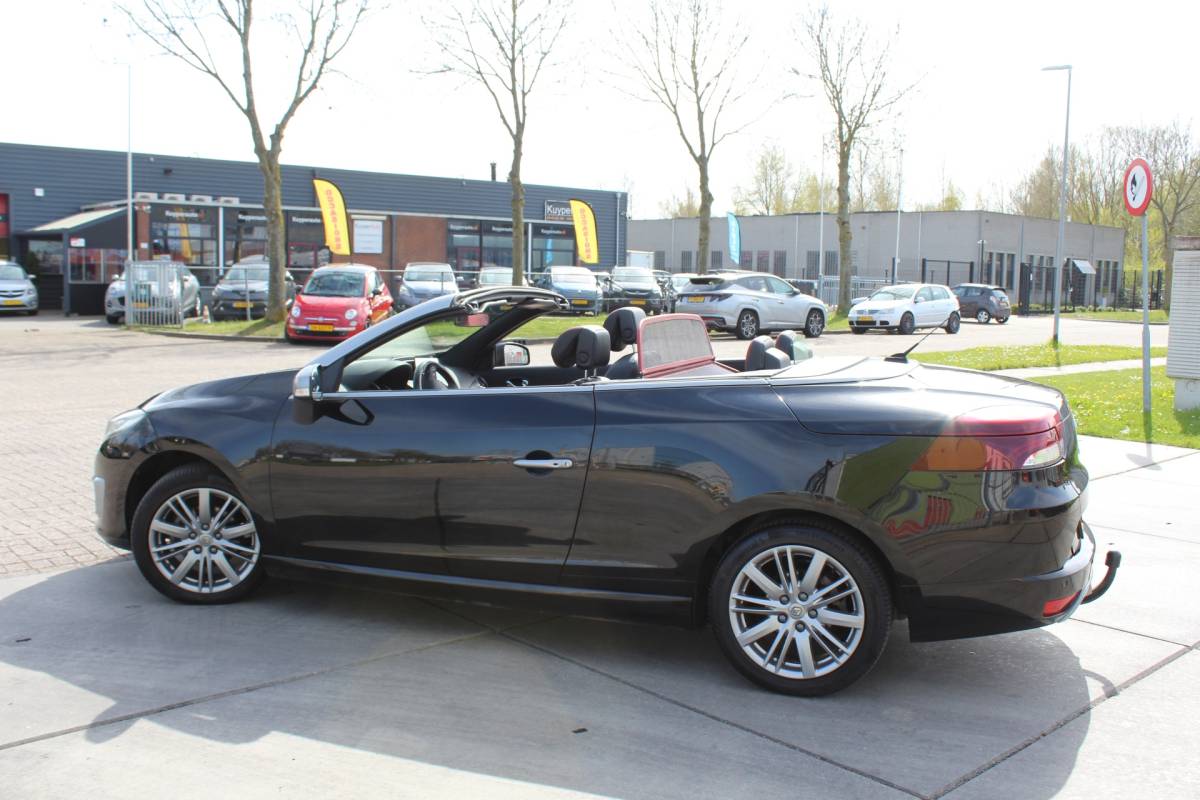 Renault Mégane Renault Mégane Coupé-Cabriolet 1.2 TCe Privilège GT line WINDSCHERM LEDER PANO TREKHAAK
