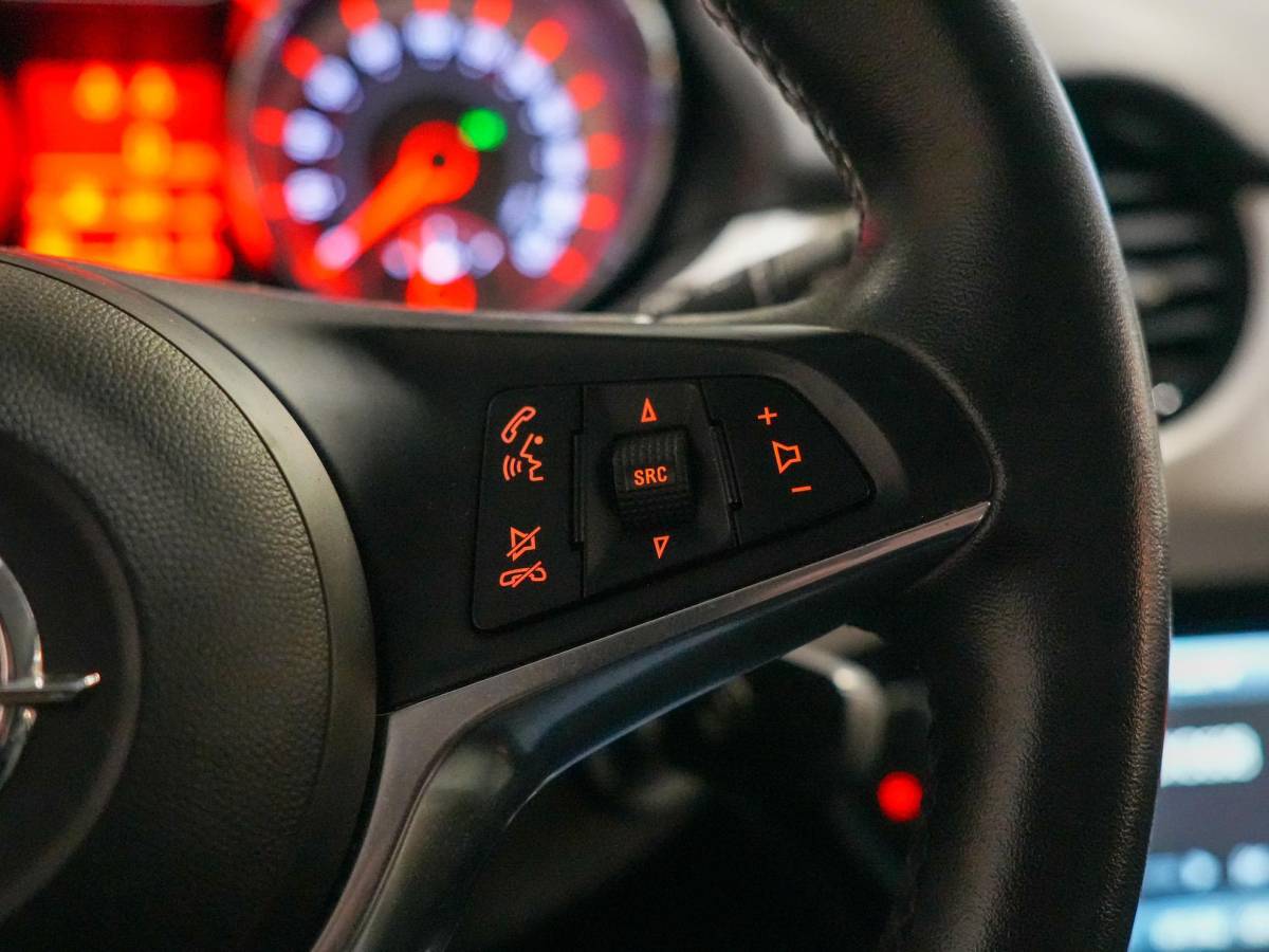 Opel ADAM Opel ADAM 1.2 Jam Favourite