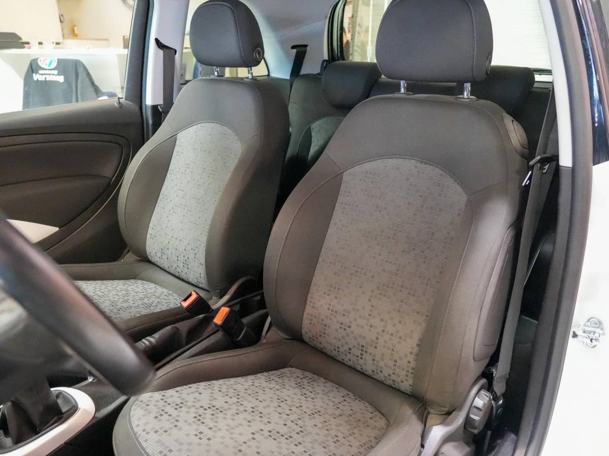 Opel ADAM Opel ADAM 1.2 Jam Favourite