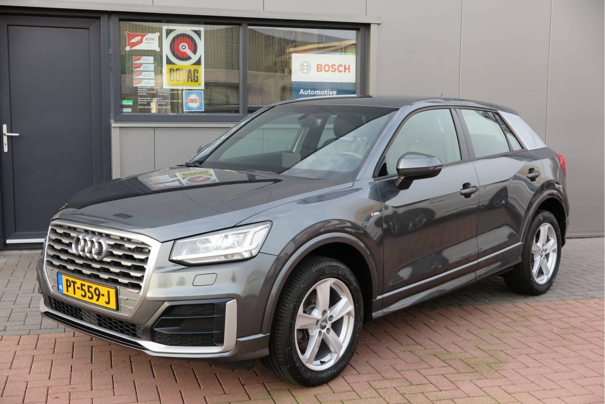 Audi Q2 Audi Q2 1.0 TFSI 116pk S-Tronic 2x S-Line Trekhaak , Navigatie , Led , Parkeersensoren, LMV , Telefoonintegratie , etc.