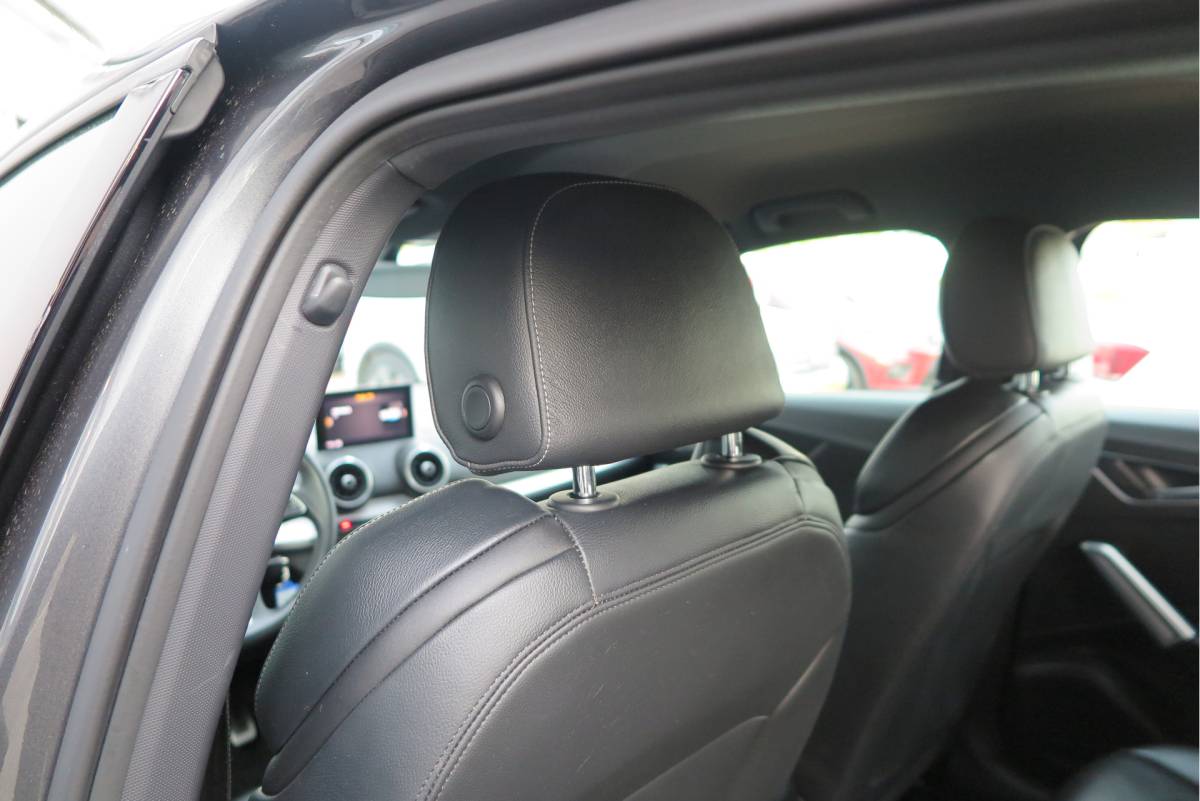 Audi Q2 Audi Q2 1.0 TFSI 116pk S-Tronic 2x S-Line Trekhaak , Navigatie , Led , Parkeersensoren, LMV , Telefoonintegratie , etc.