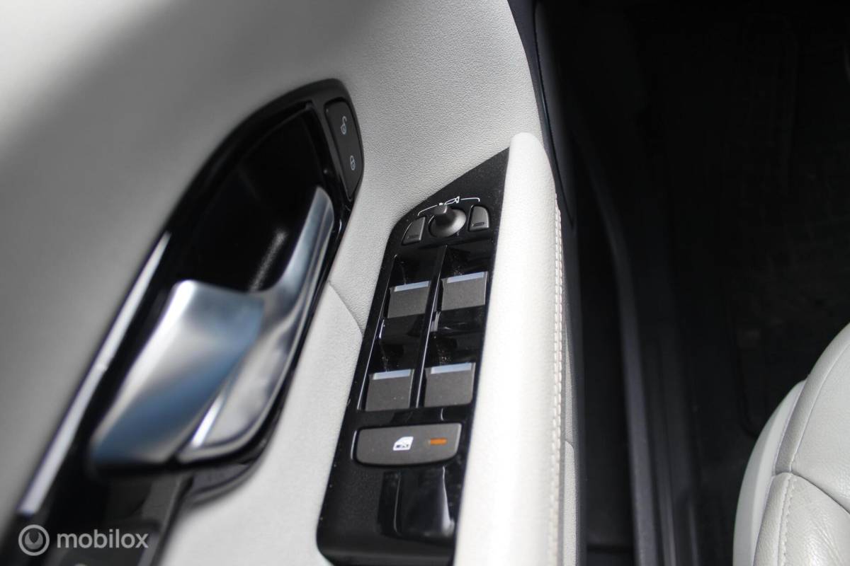 Land Rover Range Rover Evoque Land Rover Range Rover Evoque 2.0 Si4 HSE Pano/Leder/20Inch/NAP
