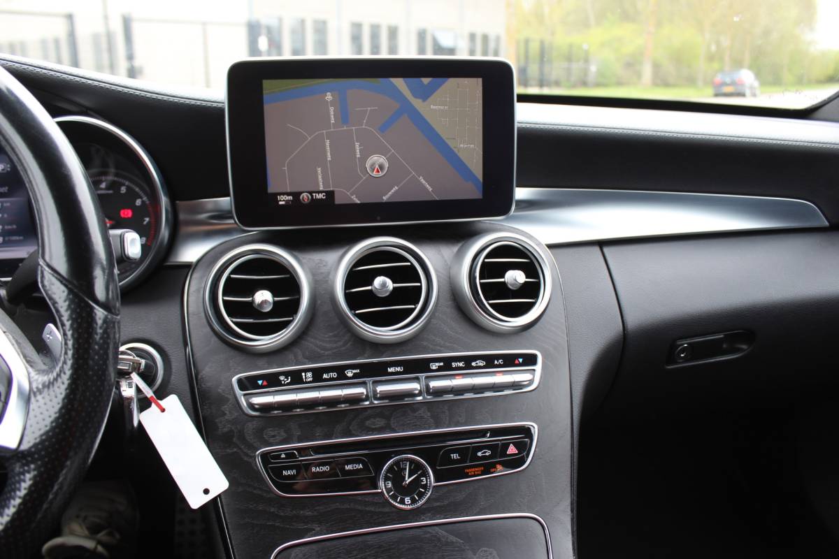 Mercedes-Benz C-Klasse Mercedes-Benz C-klasse 250 Prestige AMG PAKKET NETTE AUTOMAAT