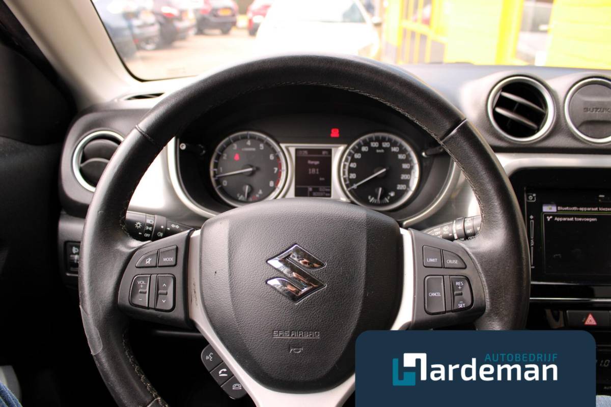 Suzuki Vitara Suzuki Vitara 1.6 Exclusive Navi Carplay Cruise