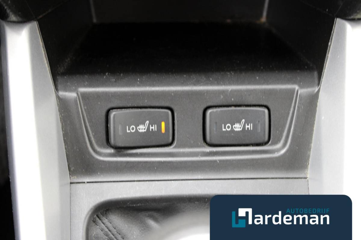 Suzuki Vitara Suzuki Vitara 1.6 Exclusive Navi Carplay Cruise