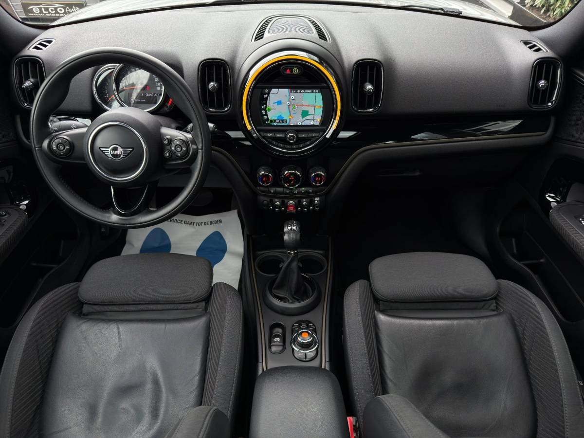 MINI Countryman Mini Mini Countryman 1.5 Cooper Chili / Pano / CarPlay / Trekhaak