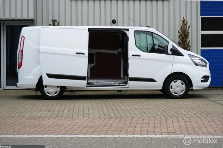 Ford Transit Custom Ford Transit Custom 2.0 TDCI 130pk L2H1 3 persoons EURO 6