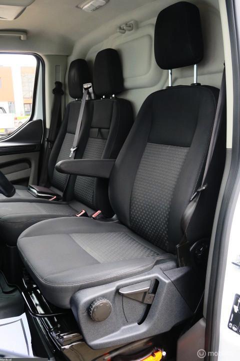 Ford Transit Custom Ford Transit Custom 2.0 TDCI 130pk L2H1 3 persoons EURO 6