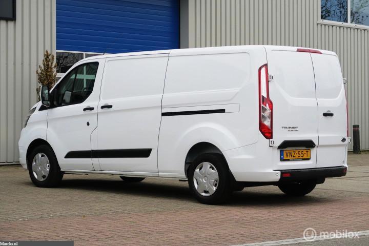Ford Transit Custom Ford Transit Custom 2.0 TDCI 130pk L2H1 3 persoons EURO 6