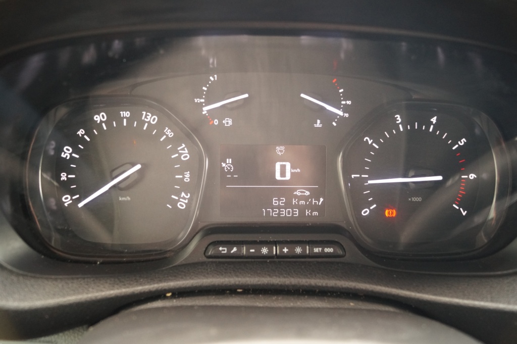 Peugeot Expert Peugeot Expert 1.5 BlueHDI Standard Premium -NAVI-AIRCO-TREKHAAK-