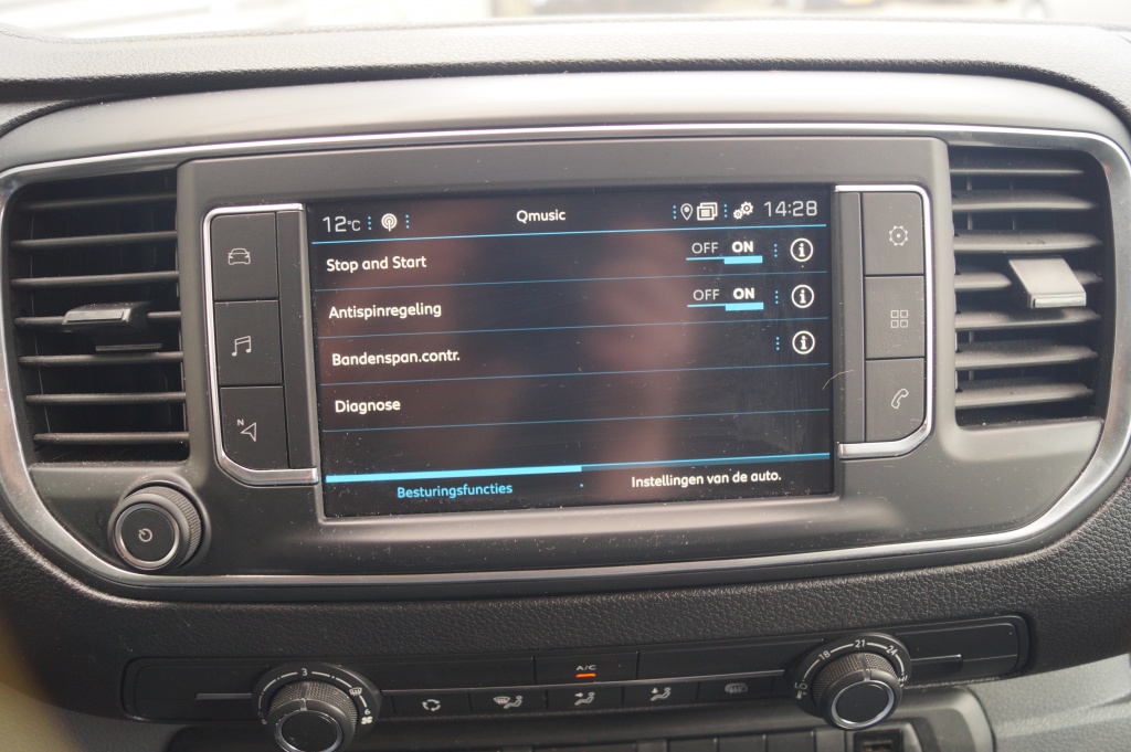 Peugeot Expert Peugeot Expert 1.5 BlueHDI Standard Premium -NAVI-AIRCO-TREKHAAK-