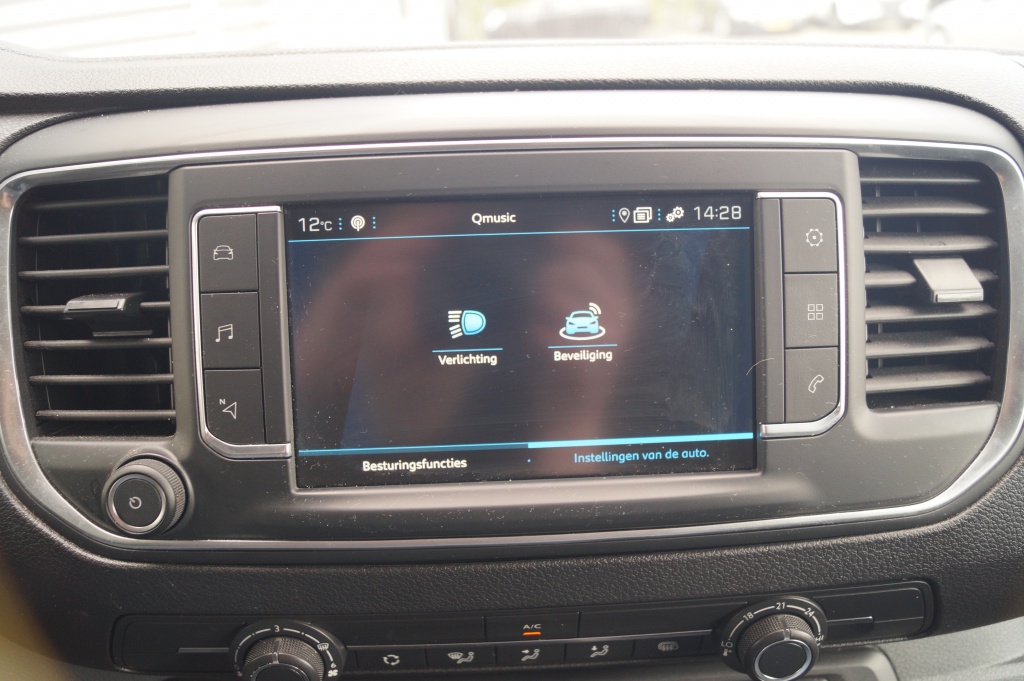 Peugeot Expert Peugeot Expert 1.5 BlueHDI Standard Premium -NAVI-AIRCO-TREKHAAK-