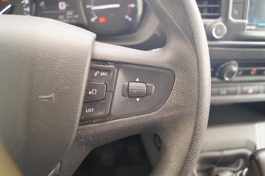Peugeot Expert Peugeot Expert 1.5 BlueHDI Standard Premium -NAVI-AIRCO-TREKHAAK-