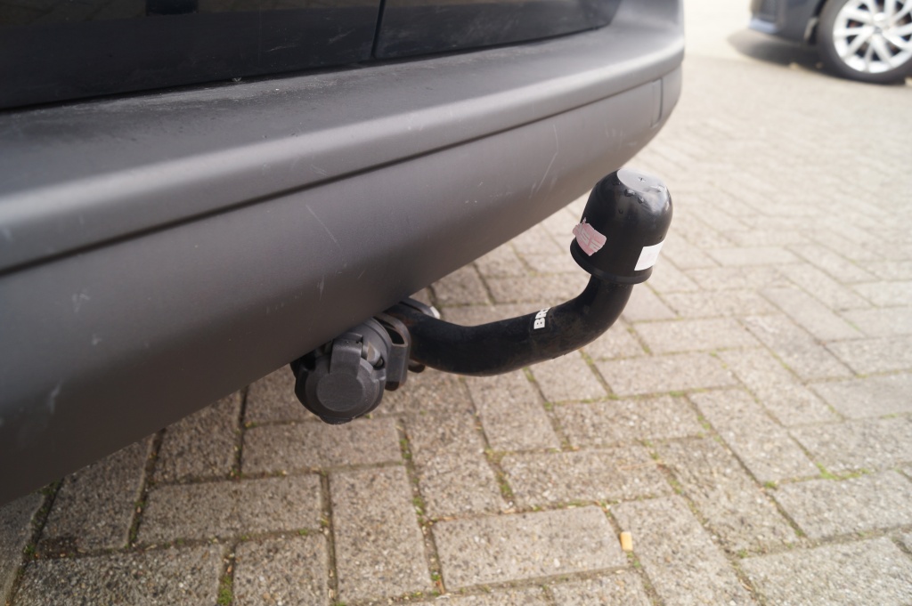 Peugeot Expert Peugeot Expert 1.5 BlueHDI Standard Premium -NAVI-AIRCO-TREKHAAK-