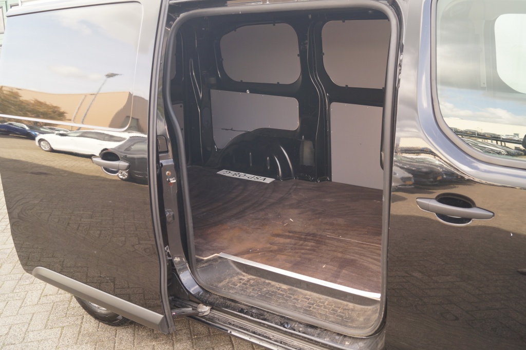 Peugeot Expert Peugeot Expert 1.5 BlueHDI Standard Premium -NAVI-AIRCO-TREKHAAK-