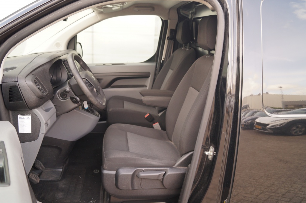 Peugeot Expert Peugeot Expert 1.5 BlueHDI Standard Premium -NAVI-AIRCO-TREKHAAK-